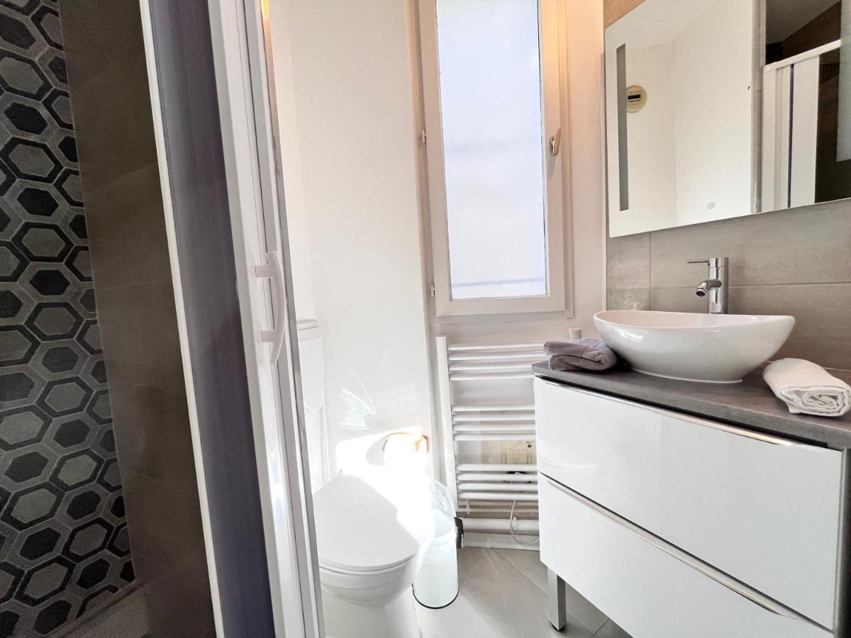 Le Tressous - Studio Sur Place De Jaude Prefecture แคลร์มงต์-แฟร์รองด์ ภายนอก รูปภาพ